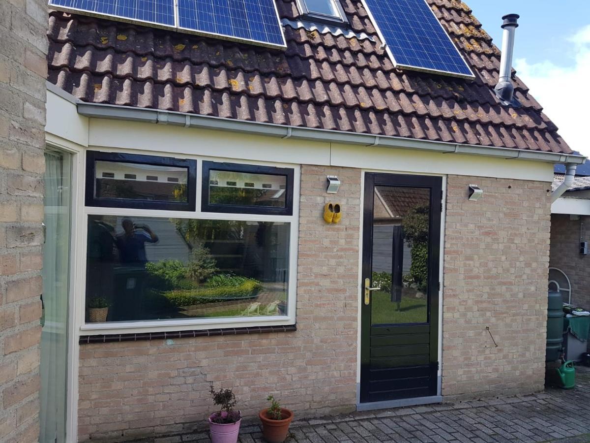 Knuusje: Knus En Gastvrij! Villa Vrouwenpolder Kültér fotó